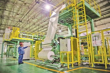 中歐班列 中國(guó)精細(xì)化工產(chǎn)品出口歐洲的新動(dòng)脈